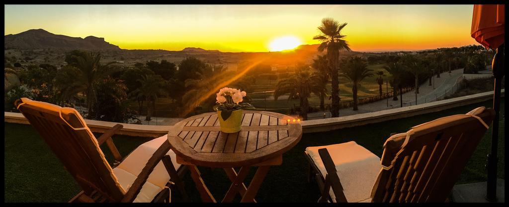 01 Loft Alenda Golf Apartment Monforte del Cid Bagian luar foto